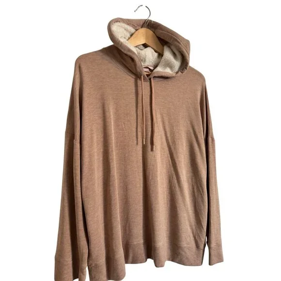 Victoria Secret Hoodie Shorts Set Size XL Soft Stretchy NWT $70 - Picture 5 of 13